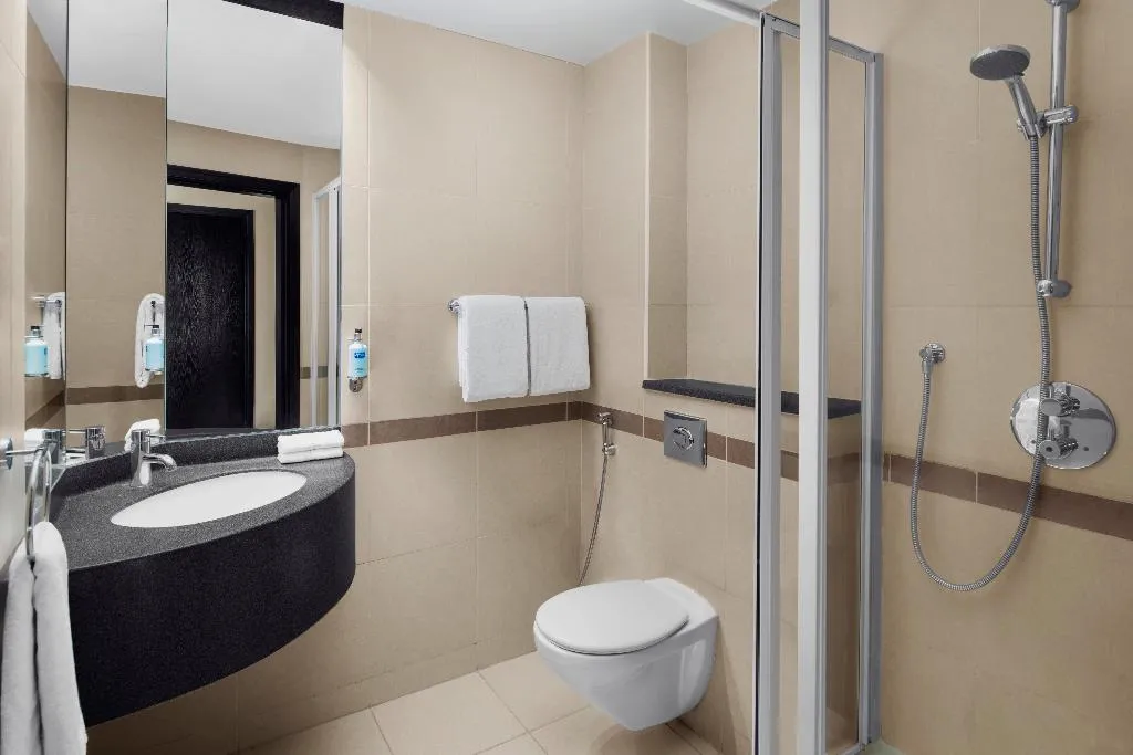 TWIN STANDARD Room, Holiday Inn Express Dubai Jumeirah, Dubai