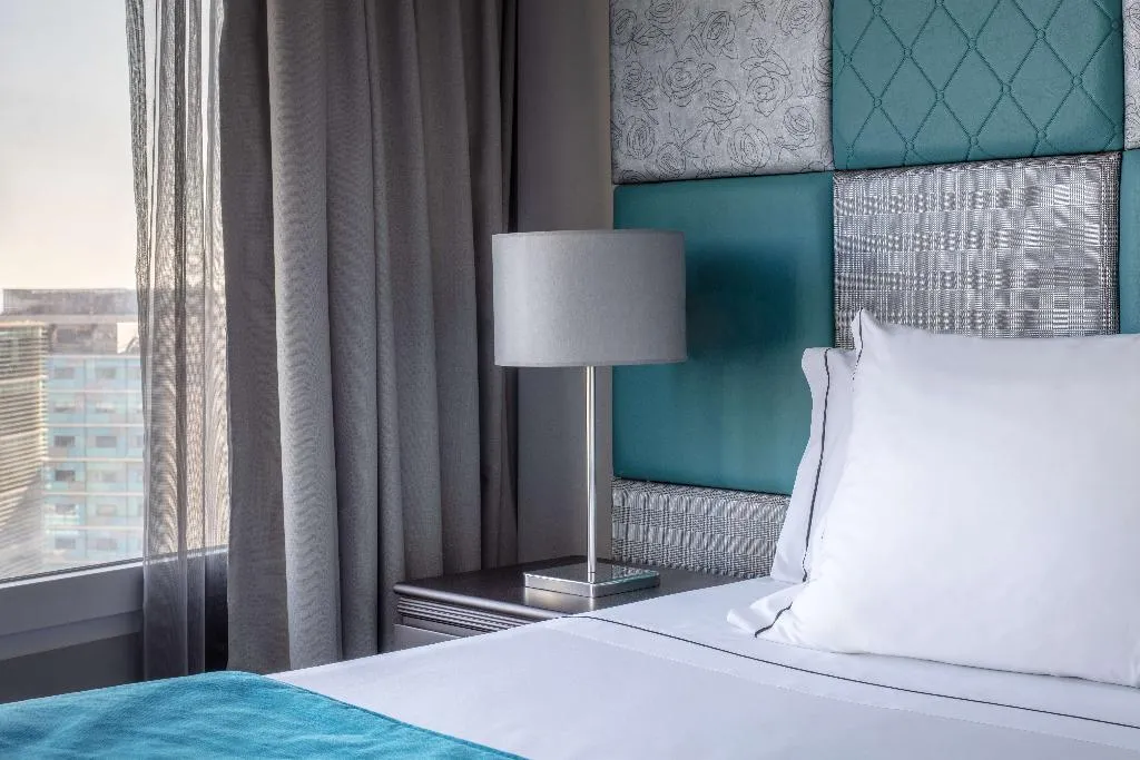SINGLE SUPERIOR Room, Tivoli Oriente Lisboa Hotel, Lisbon