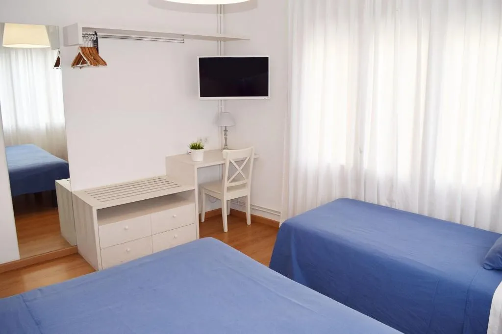 Room, Blue Barcelona, Barcelona