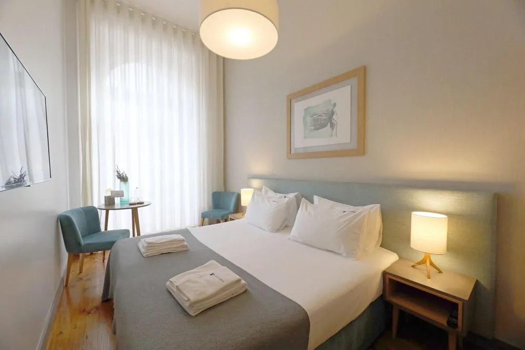 DOUBLE CITY VIEW Room, Feels Like Home Santa Catarina Prime Suites, Porto