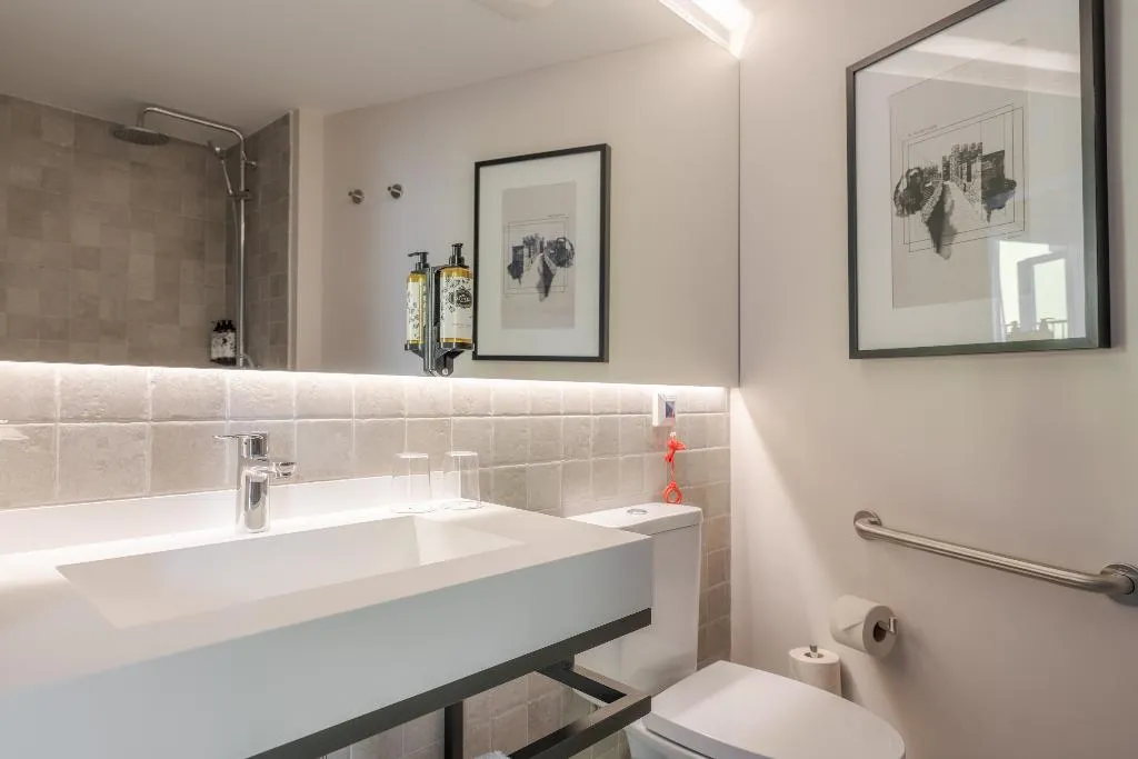 DOUBLE STANDARD Room, Pousada de Alfama Charming Hotel, Lisbon