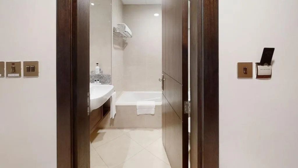 STUDIO STANDARD Room, SUHA Creek, Waterfront Al Jaddaf, Dubai