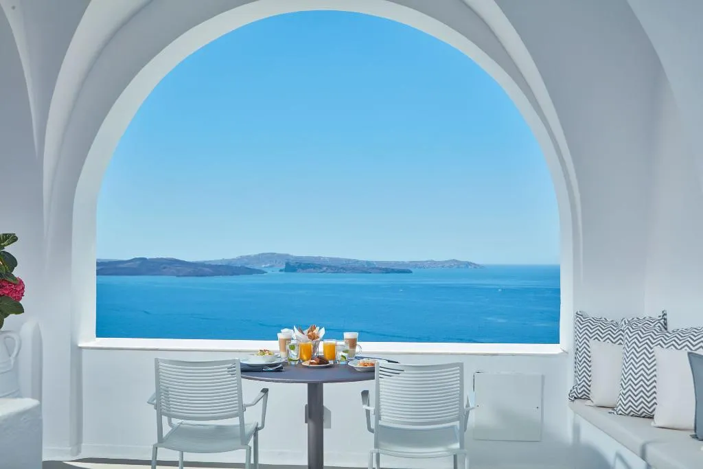 SUITE WITH JACUZZI Room, Villaki Oia, Santorini