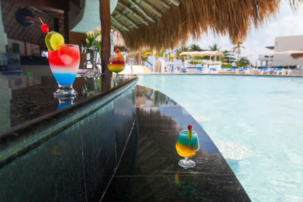 Bar, Aquamarina Beach, Cancun Area
