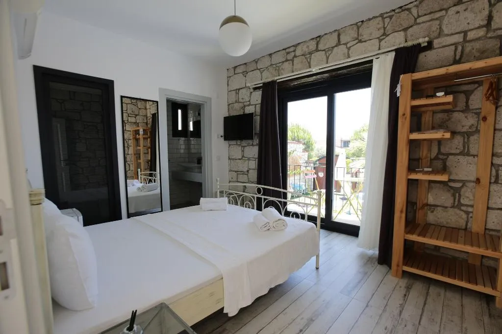 FAMILY ROOM STANDARD Room, Kybele Otel Alacati, Izmir