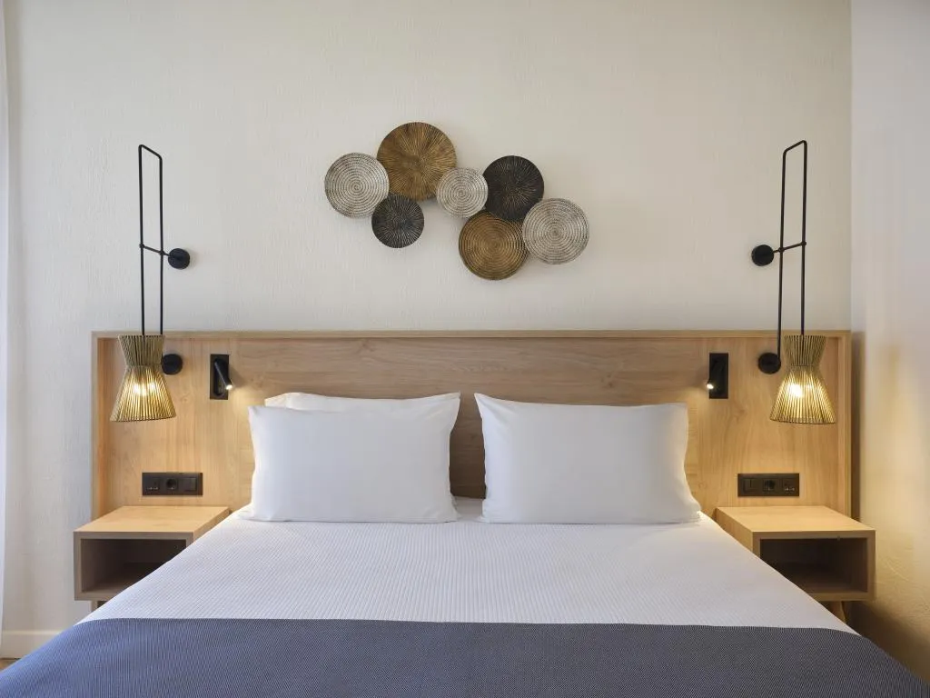 Double or Twin GARDEN VIEW Room, Atlantica Ocean beach Resort, Crete