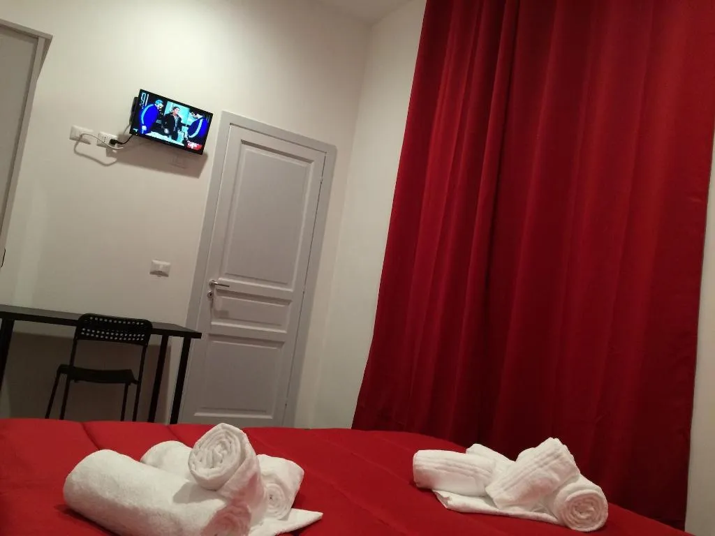 Room, The Roma House, Naples