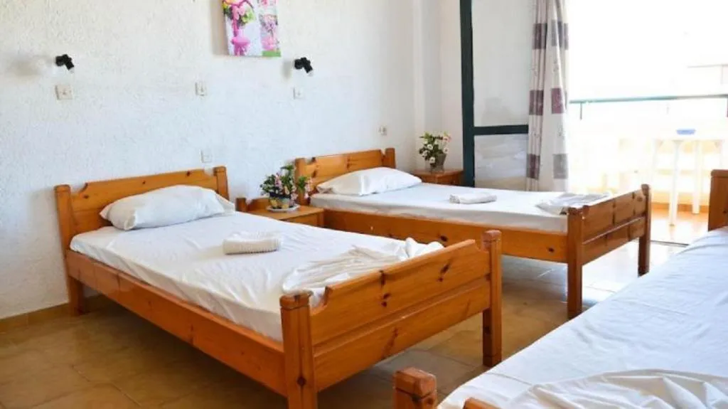 STUDIO CAPACITY 2 Room, Argo Studios, Crete