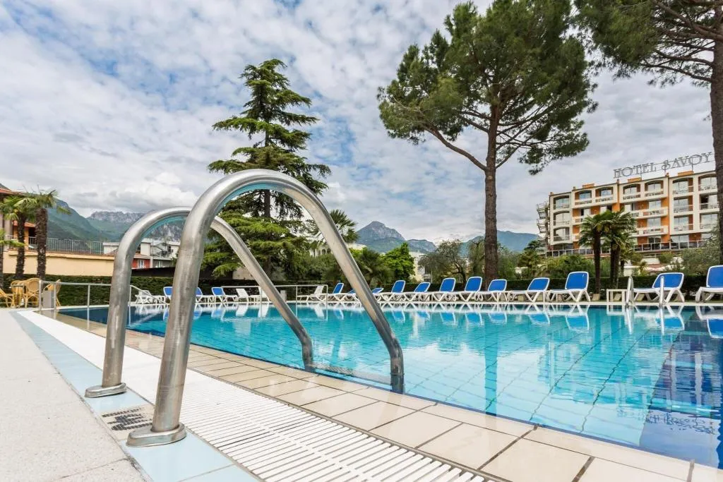 Pool, Gardesana, Milan
