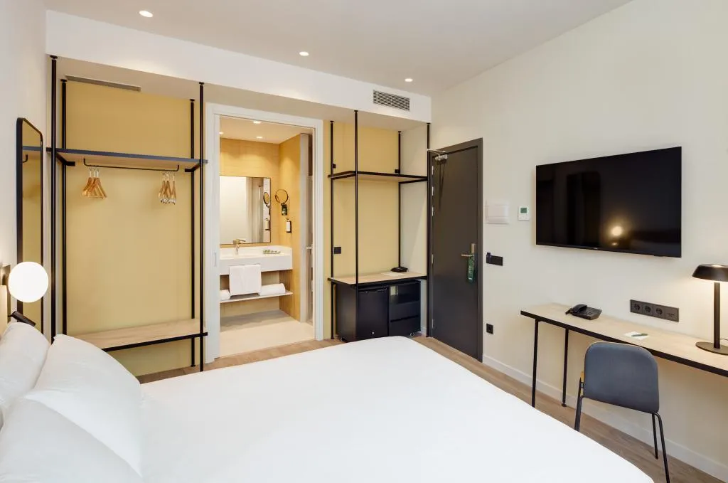 FAMILY ROOM STANDARD Room, Sercotel Barcelona El Prat, Barcelona