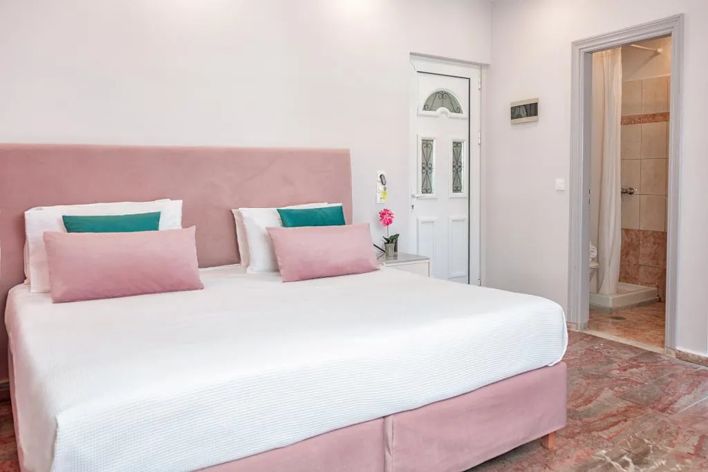 Double or Twin SUPERIOR KING BED Room, Korina Apart Hotel, Corfu
