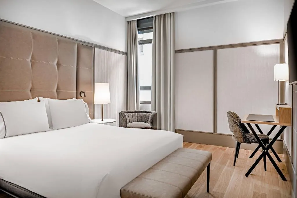 DOUBLE QUEEN SIZE BED Room, AC Madrid Avenida de America, Madrid