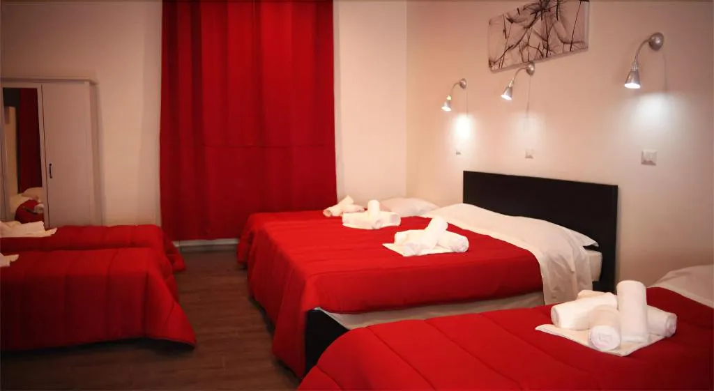 Room, The Roma House, Naples