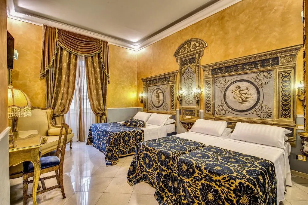 QUADRUPLE STANDARD Room, Romanico Palace Luxury Hotel & Spa, Rome