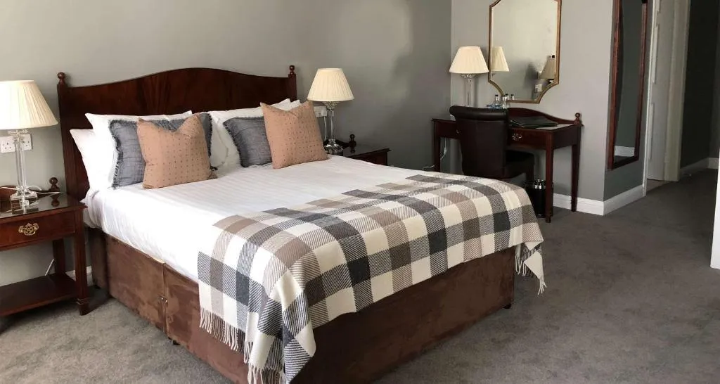 Room, Blarney Woollen Mills Hotel BW Signature Col, Cork
