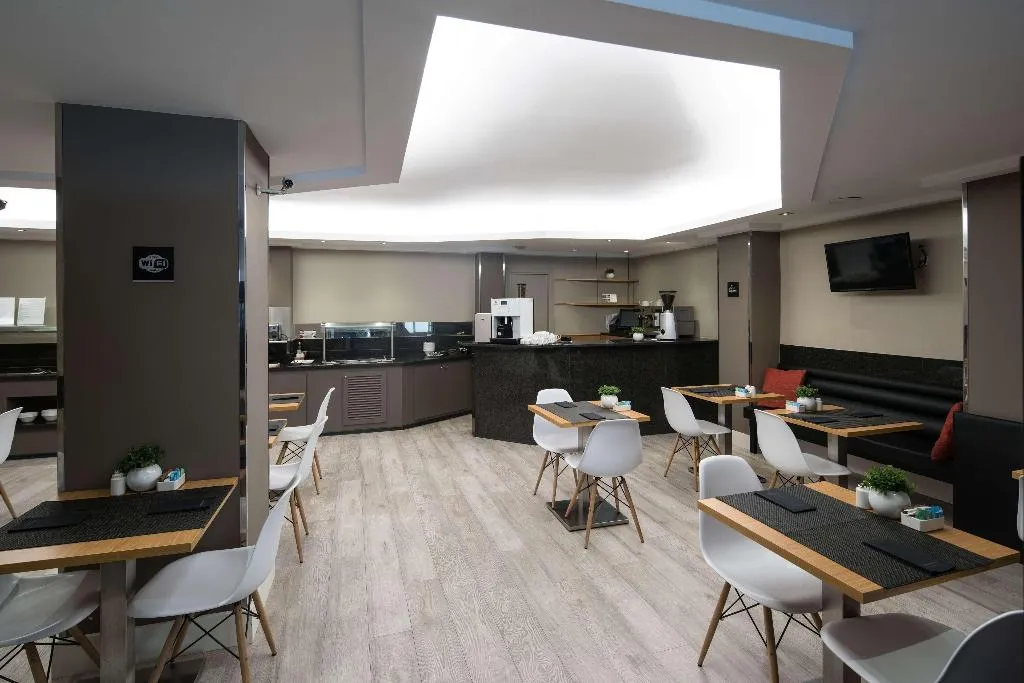 Restaurant, Catalonia Albeniz, Barcelona