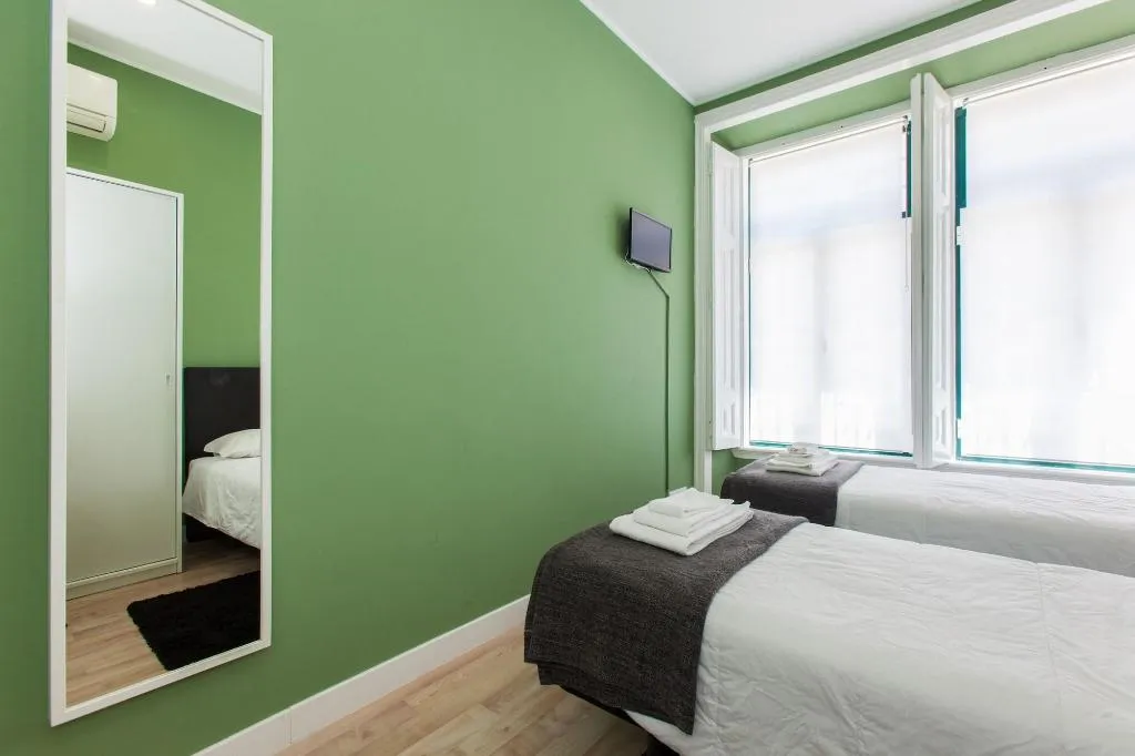 Room, Angels Inn Guesthouse, Lisbon