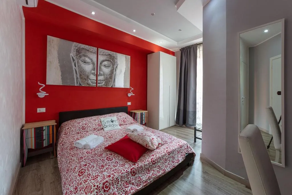 Room, Smart Holidays Roma B B, Naples