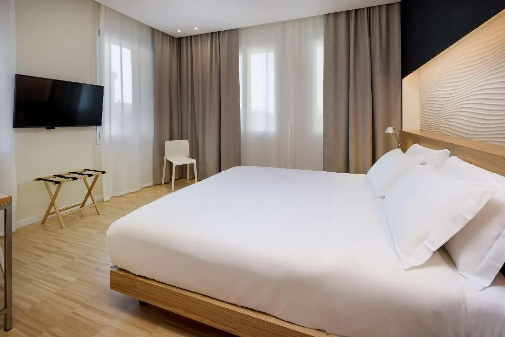 DOUBLE SUPERIOR QUEEN BED Room, Best Western Plus Hotel Bologna, Venice