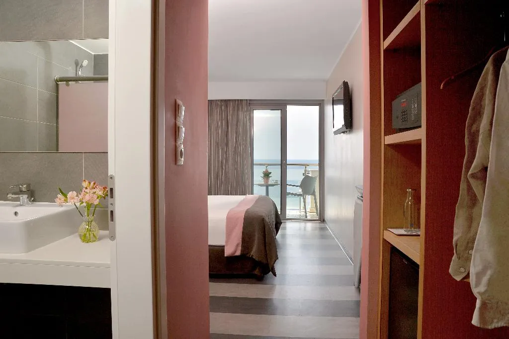 Double or Twin SEA VIEW Room, Airotel Galaxy, Thessaloniki