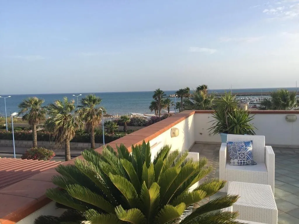 Room, B B L Approdo, Catania