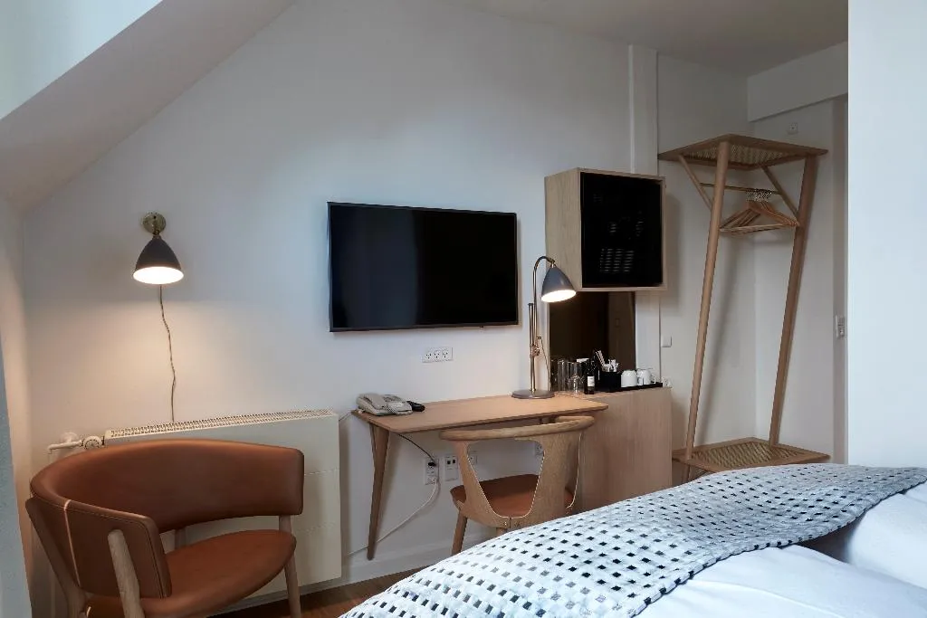 DOUBLE BASIC Room, Copenhagen Strand, Copenhagen