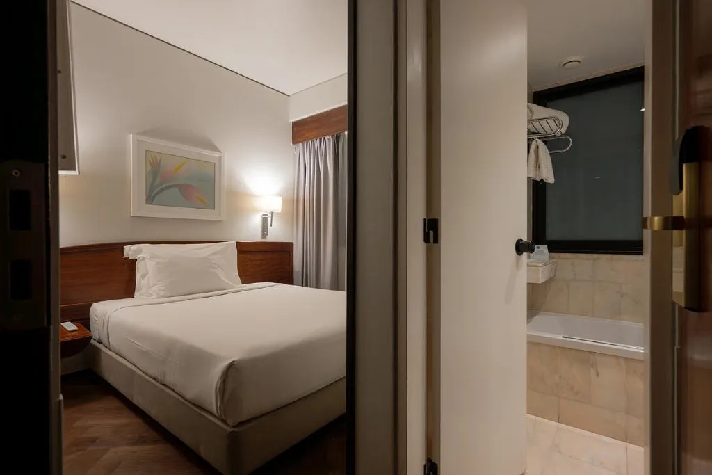 Room, Dom Carlos Park, Lisbon