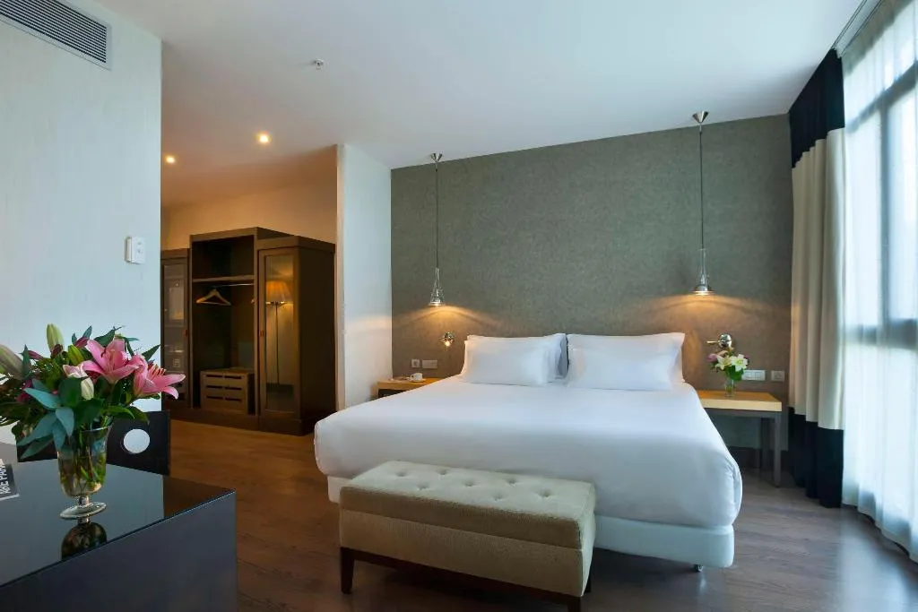 Room, NH Collection Sevilla, Seville