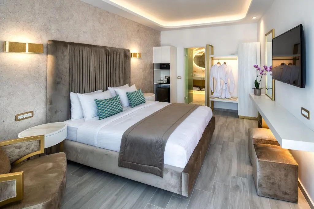 Room, Aura Suites, Santorini