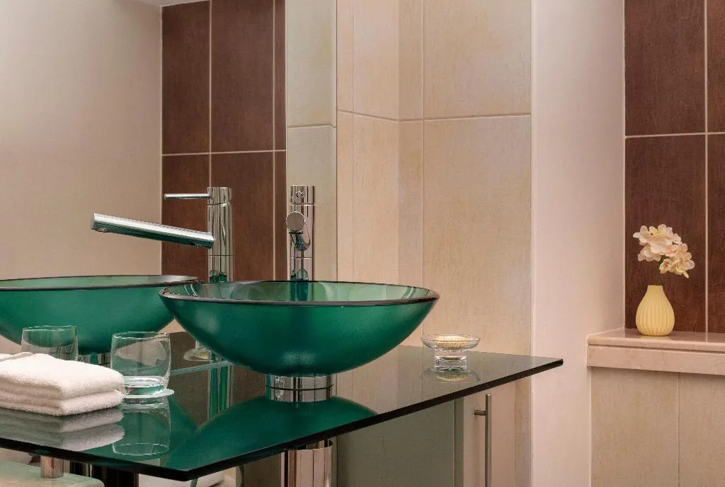 SUITE SEA VIEW Room, Staybridge Suites Dubai Internet City, Dubai