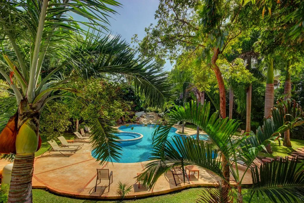 Pool, Riviera Maya Suites, Playa Del Carmen