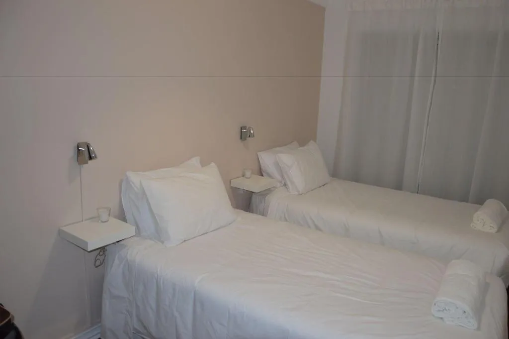 Room, Lx Center Guesthouse, Lisbon