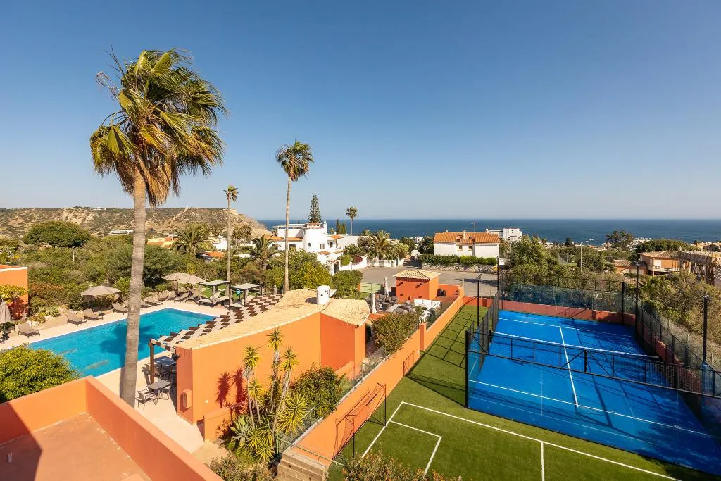 Sports and Entertainment, Belavista da Luz, Algarve