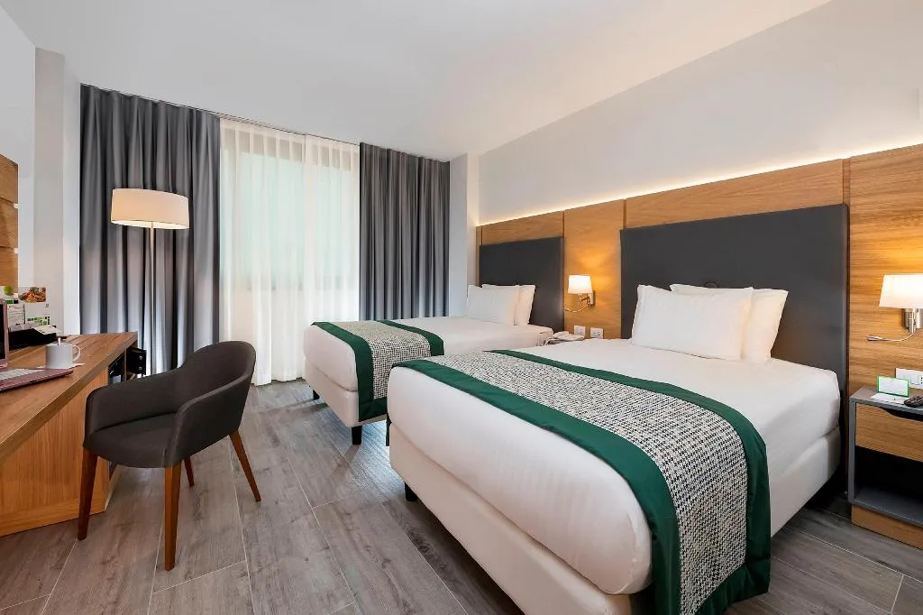 TWIN PREMIUM Room, Holiday Inn Naples, Naples