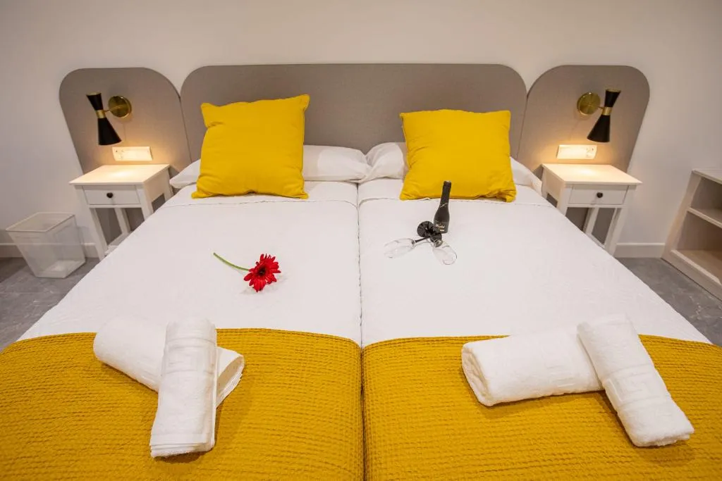 Double or Twin SUPERIOR Room, Boutique Rooms Playa Burriana, Costa Del Sol