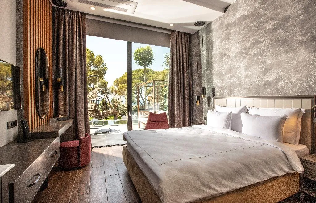 DOUBLE SINGLE USE POOL VIEW Room, Unique Life Style Hotel, Izmir