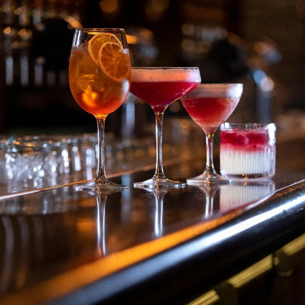 Bar, Amwaj Rotana-Jumeirah Beach, Dubai