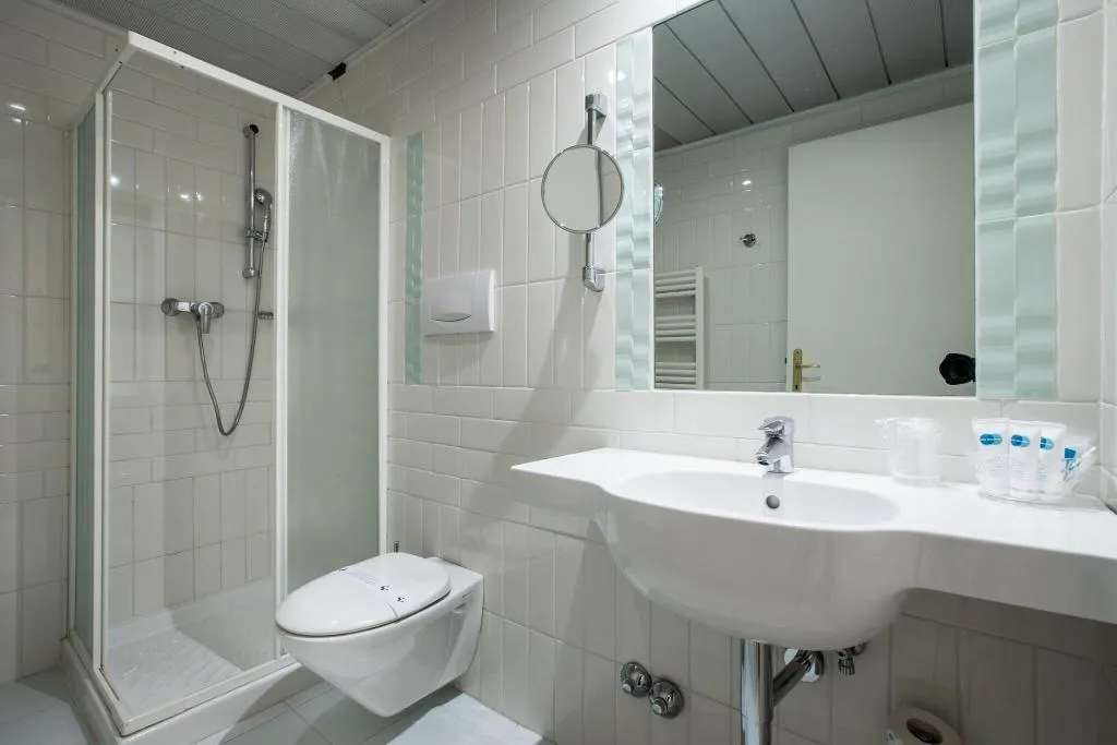 Room, Ariston, Venice