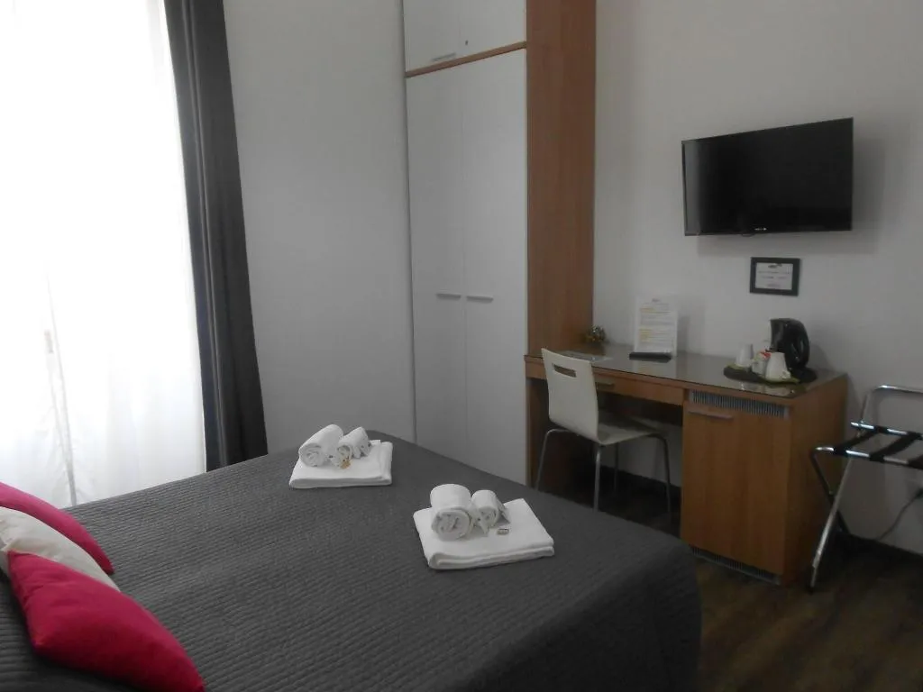 Room, I Love Italy Rome, Naples