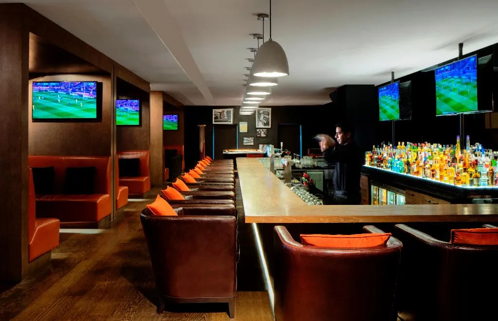 Bar, Pullman Dubai Creek City Centre Residences, Dubai