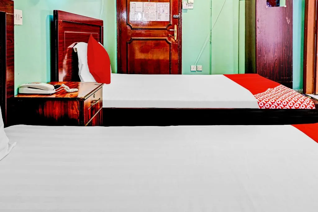 TWIN STANDARD Room, Al Karawan Hotel, Dubai