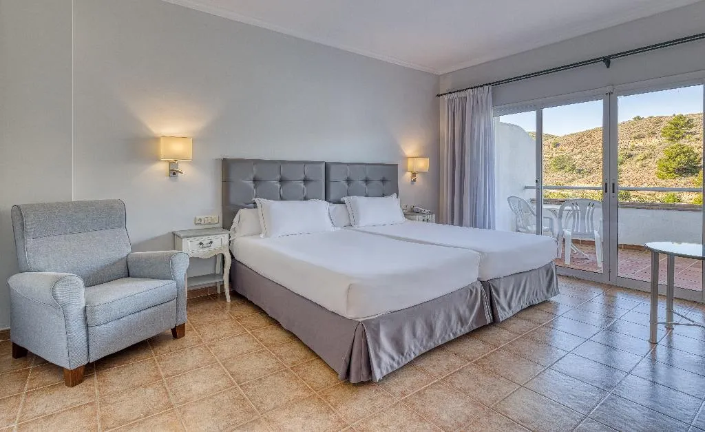 FAMILY ROOM STANDARD Room, Alhaurin Golf Hotel, Costa Del Sol