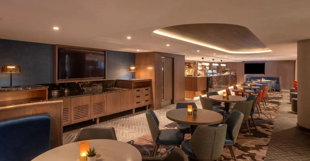 Lobby, Clayton Hotel Cardiff Lane, Dublin