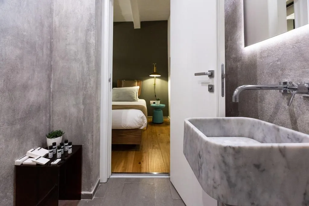Room, Merchant Suites, Malta