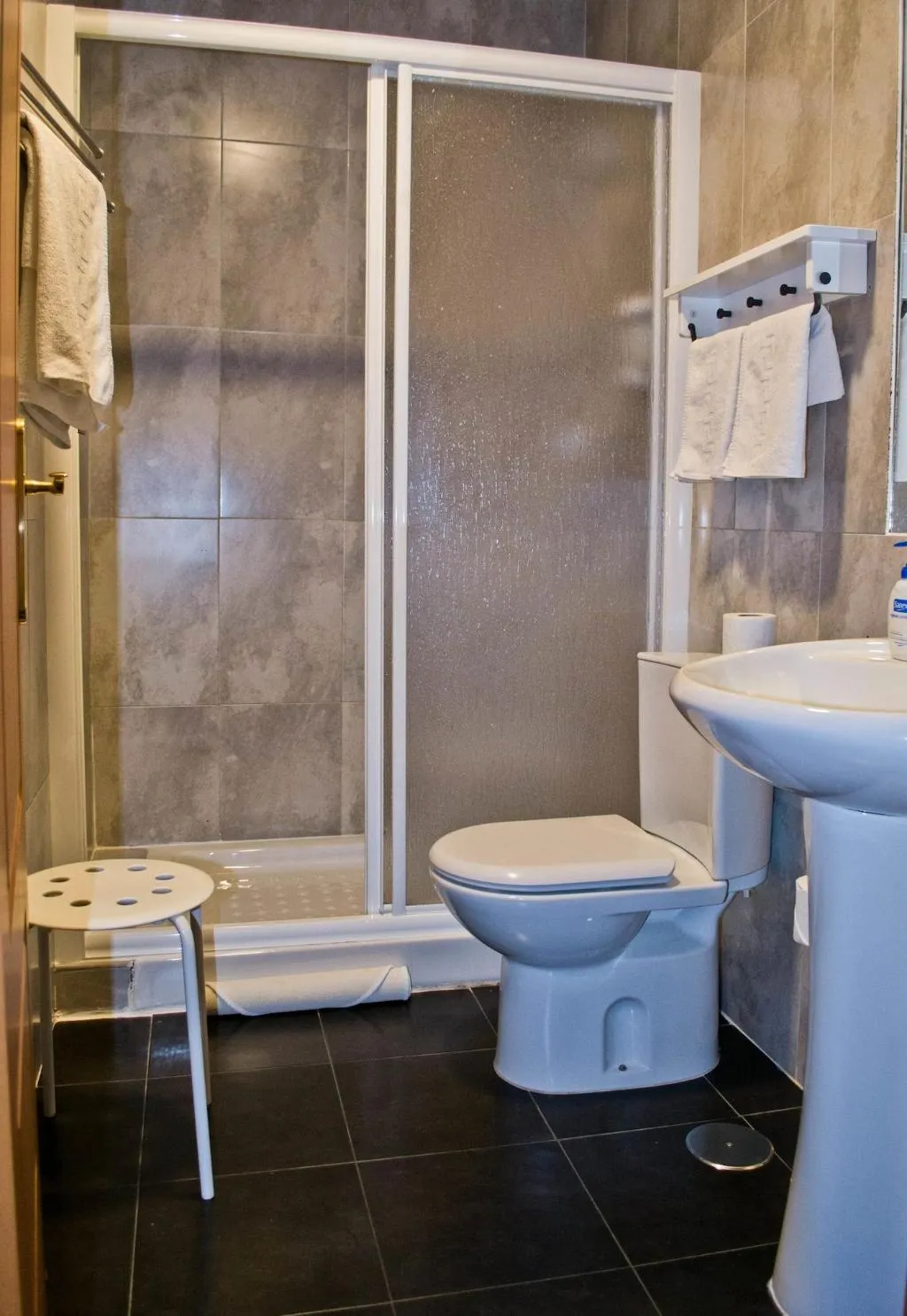 Room, Hostal San Vicente Ii, Seville