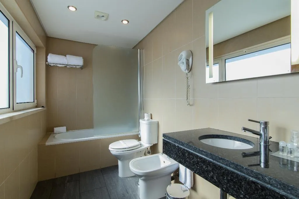 Double or Twin CLASSIC Room, Quarteira Sol, Algarve