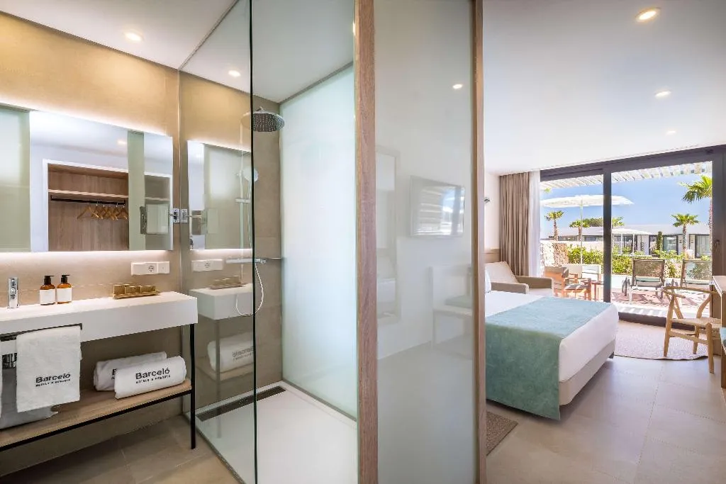JUNIOR SUITE POOL VIEW Room, Barcelo Nura, Menorca