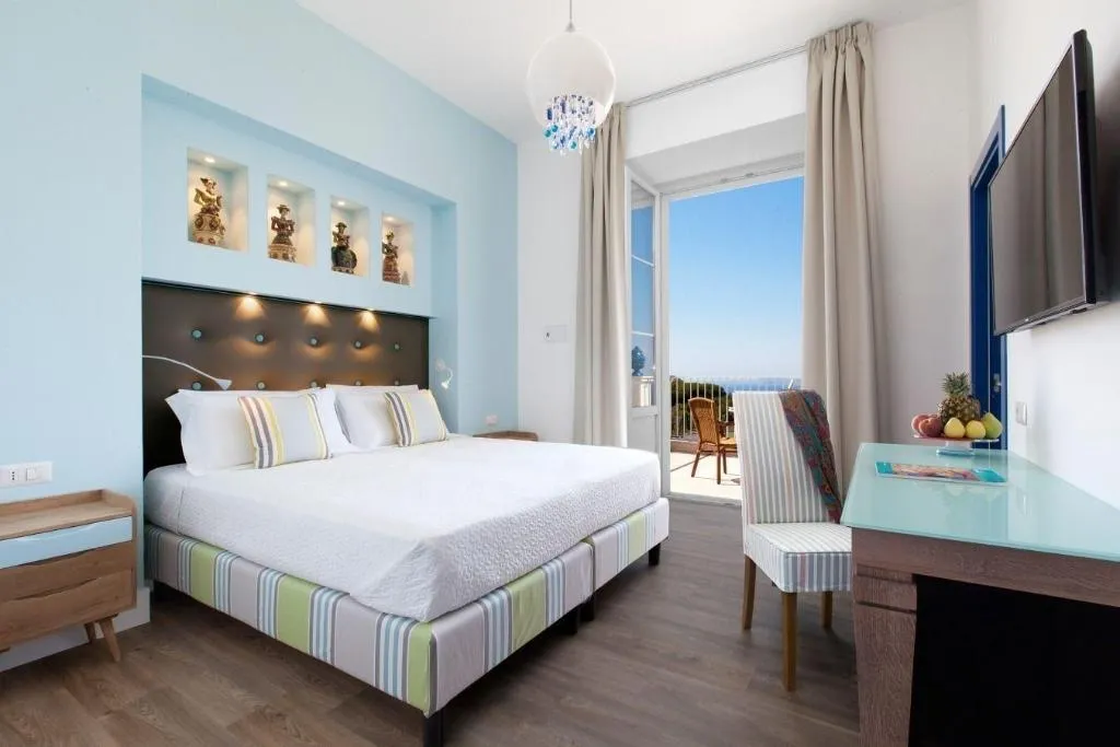 Room, Relais Palazzo del Barone - Adults Only, Naples