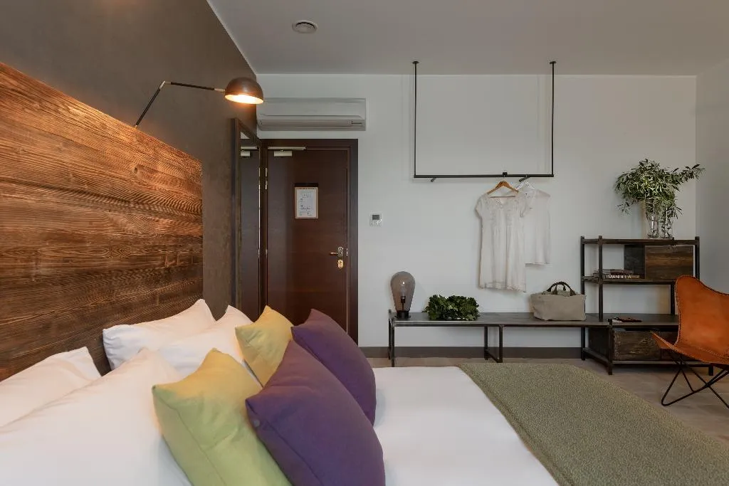 DOUBLE DELUXE Room, Momentum Wellness Bio Resort, Palermo
