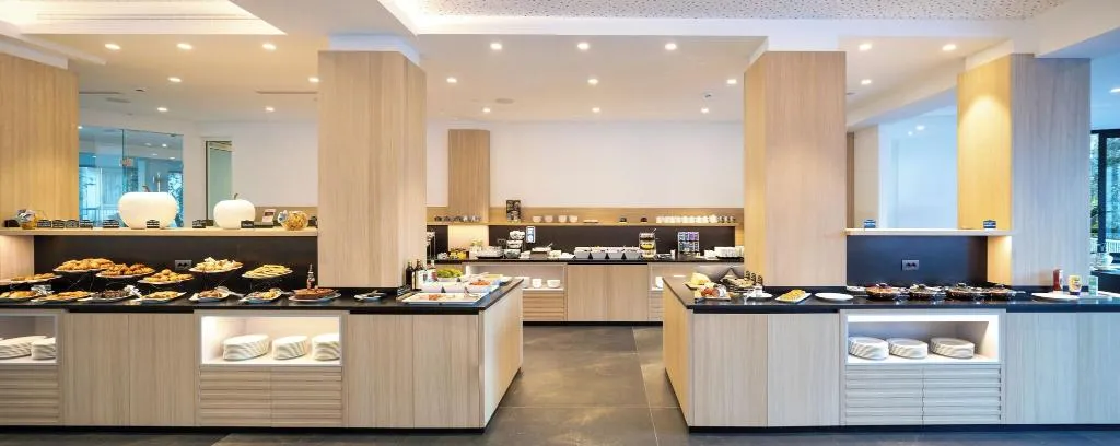Restaurant, Hotel Garda, Milan